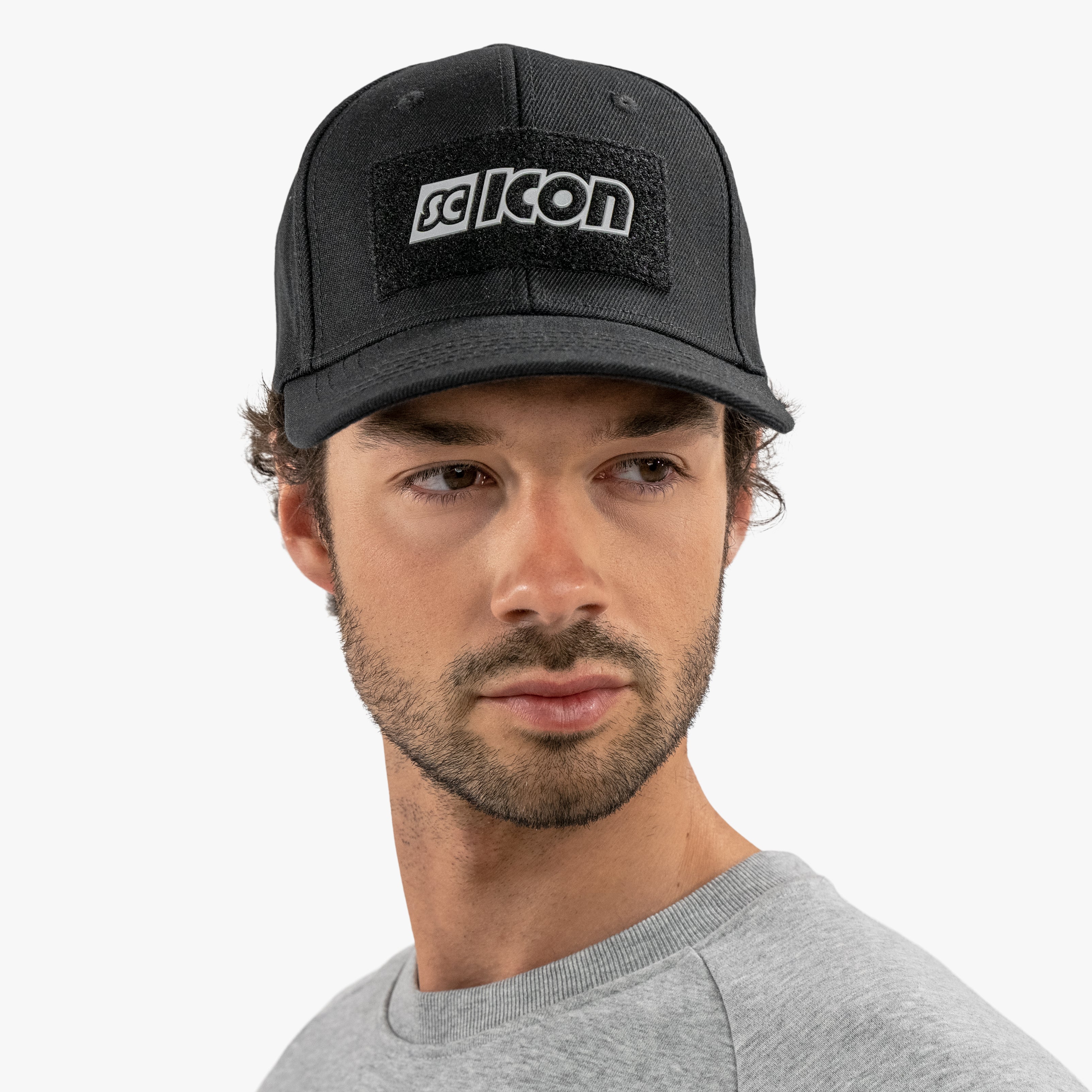 CASQUETTE LOGO BLACK ON BLACK - 04