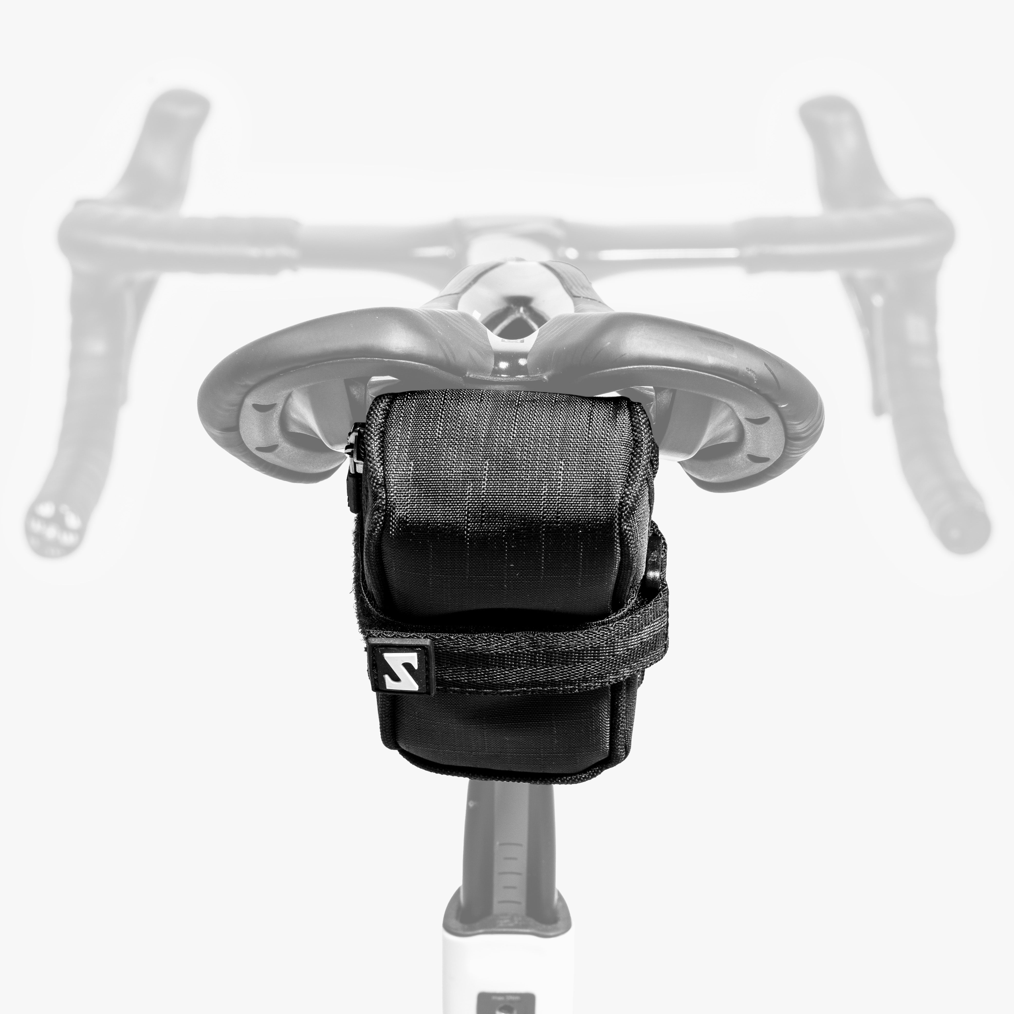 saddlebag black