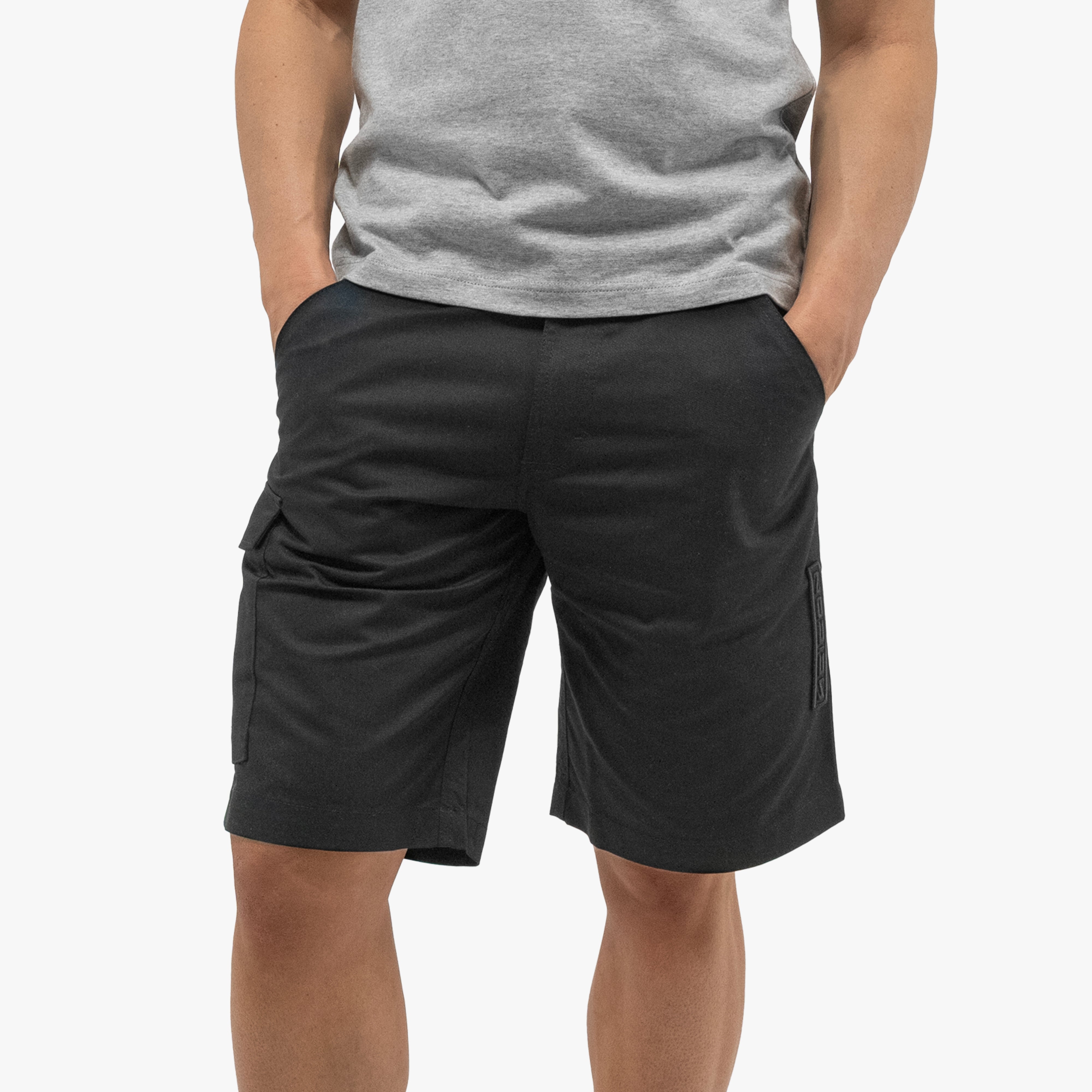 BERMUDA SHORTS