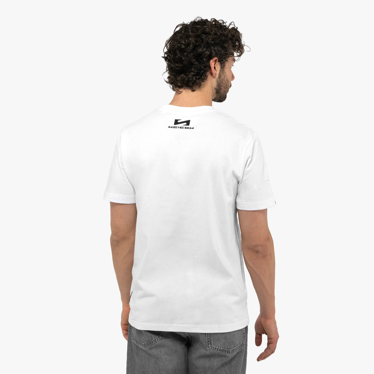 TS24011