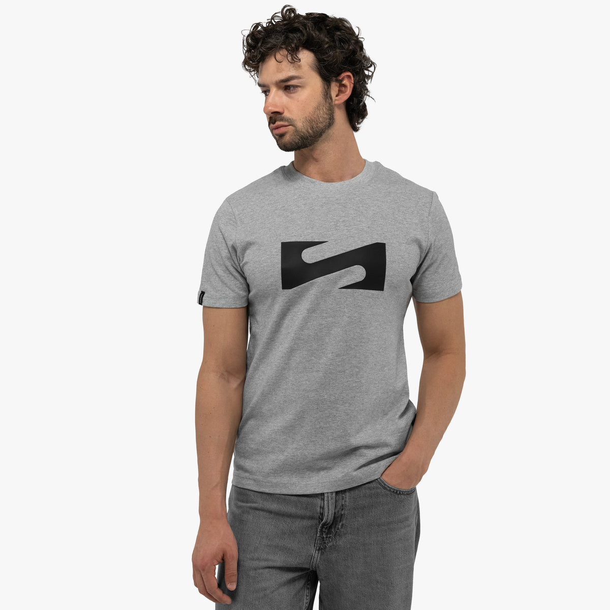 TS24014