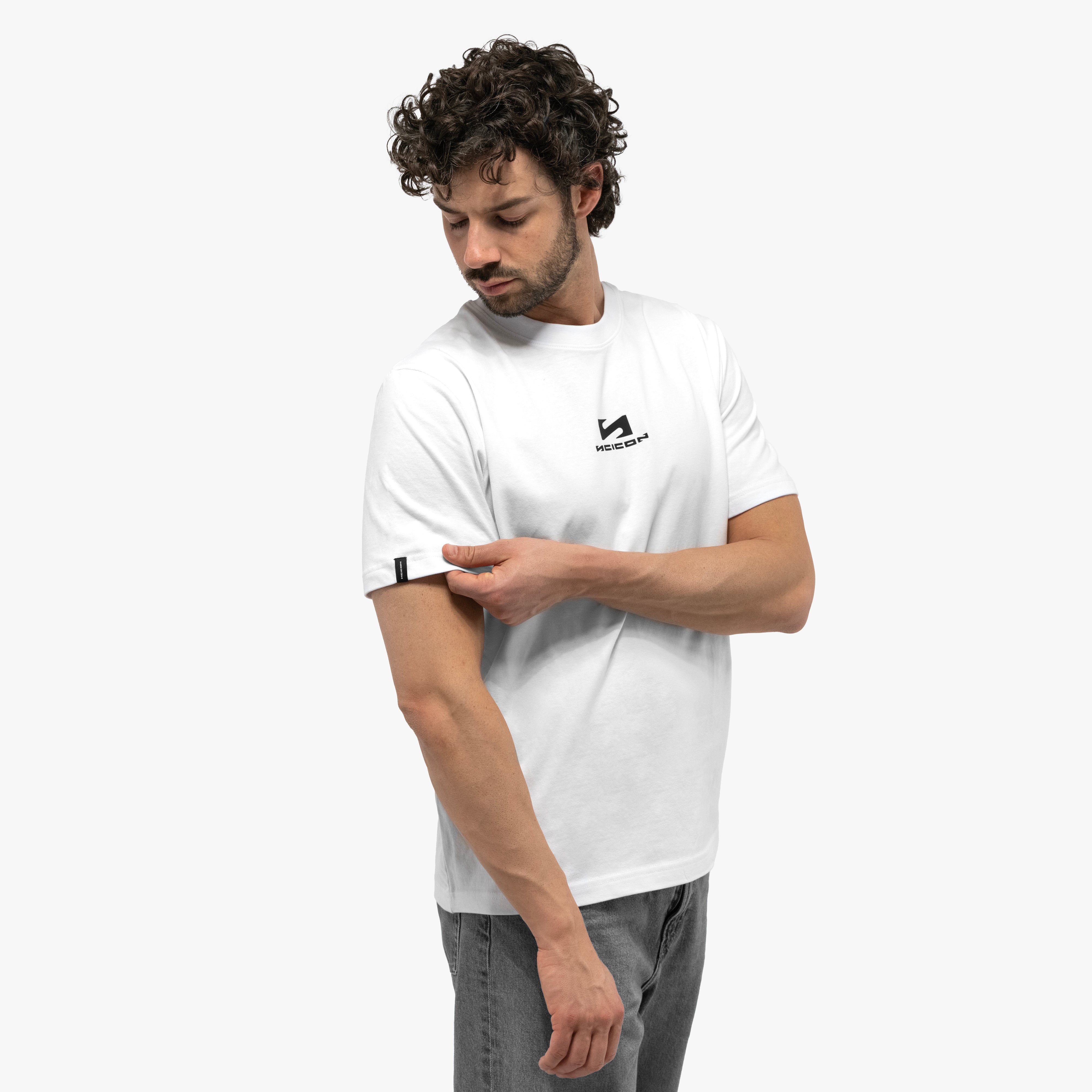 TEE SHIRT SIGNATURE